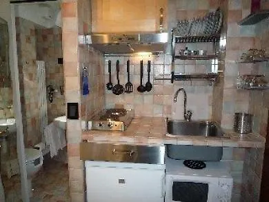 Candia Apart Otel 3*
