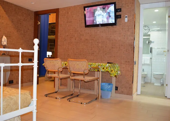 Apart Otel Candia 3*